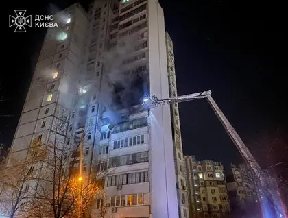 ДСНС показала наслідки масованого удару по Києву: вогнем уражено чимало багатоповерхівок