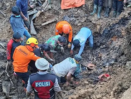 Повені після тропічного шторму: у трьох країнах Азії загинули понад 900 людей