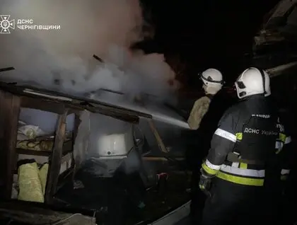 Російські дрони влучили в енергооб'єкт та будинки в Чернігівській області: є поранені