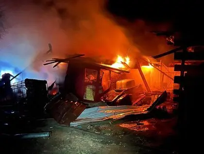 Російські дрони влучили в енергооб'єкт та будинки в Чернігівській області: є поранені