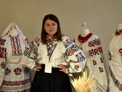 Різдвяні рукотвори з усієї України: в Музеї Івана Гончара проходить традиційний ярмарок