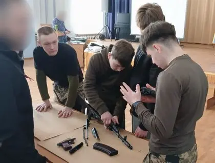 Готувати майбутнє сьогодні: військові ССО провели заняття для старшокласників на Київщині
