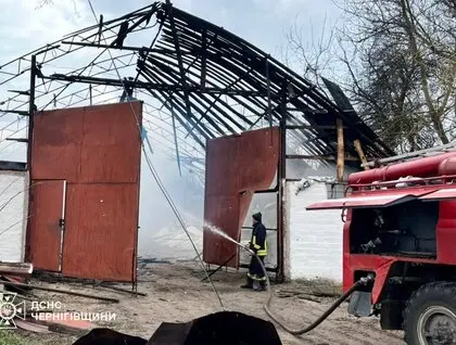 Дронова атака на Чернігівську область: під удар потрапили будинки, транспортна інфраструктура та оздоровчий комплекс