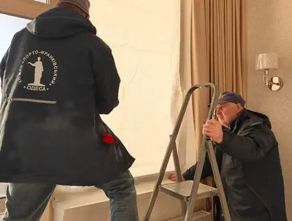 Масований удар по Одесі: пошкоджено готель та багатоповерхівки, серед поранених є діти