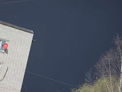 День перетворився на ніч: у Росії палають два НПЗ приблизно за півтори тисячі кілометрів від України