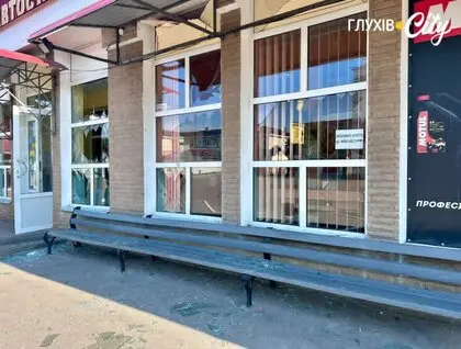 Дрони влучили біля автовокзалу в Сумській області: є поранені
