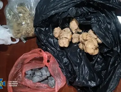 Планували підірвати авто з військовим на Майдані Незалежності: СБУ затримала чергових агенток РФ