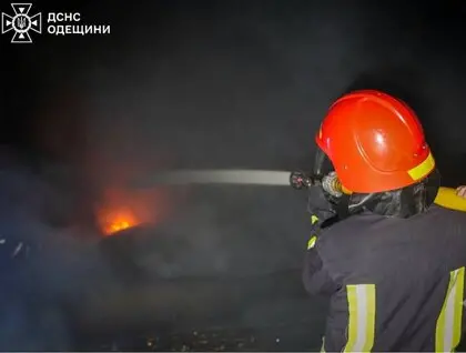 Росія завдала ракетного удару по складах із продуктами в Одеській області: є поранені