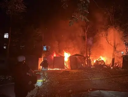 Окупанти обстріляли Одесу, є поранений та руйнування: фото наслідків