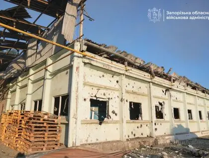 РФ атакувала Запоріжжя: пошкоджено підприємство, понад 15 тисяч абонентів залишилися без світла