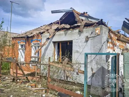 Окупанти атакували будинок у Харкові: є загибла та дев’ятеро поранених, серед яких є діти