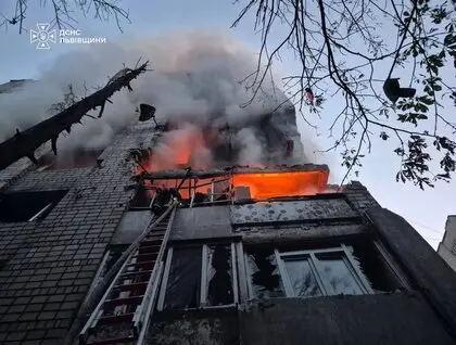 У Львові збільшилося число постраждалих: фото та відео наслідків обстрілу