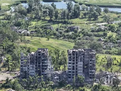 «Орда перетворила місто на лігво смерті і мороку»: військові показали, як Куп’янськ виглядає з висоти пташиного польоту