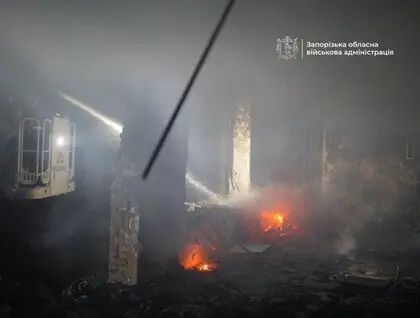 Нічна атака на Запоріжжя: окупанти вдарили дронами та КАБами, є загиблий та шестеро поранених