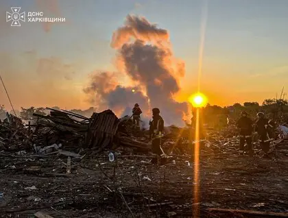Дві жінки загинули та дві поранені після масованої атаки російських БпЛА по селу на Харківщині