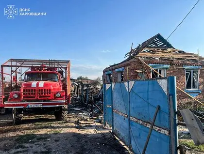 Дві жінки загинули та дві поранені після масованої атаки російських БпЛА по селу на Харківщині