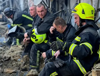 У Кривому Розі не знайшли зниклих безвісти після атаки «шахедів» на ТЦ