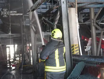 Окупанти атакували термінал «Нової пошти» в Одесі: знищено ключову сортувальну лінію