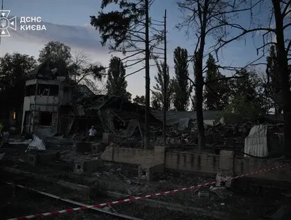 У Києві 8 загиблих, серед яких діти: фото наслідків нічної атаки