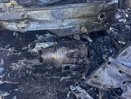 У Києві російський БпЛА атакував АЗС, є постраждалі: ДСНС публікує фото наслідків ворожої атаки