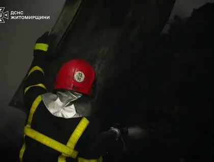 На Житомирщині через удар по індустріальному парку загинули двоє людей: фото з місця атаки