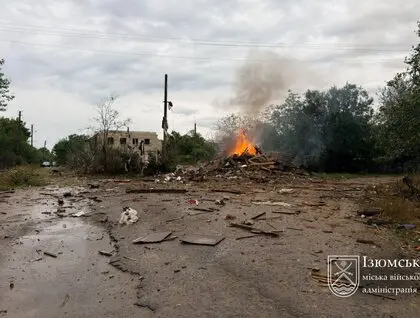 Росія скинула понад 25 авіабомб на місто в Харківській області: є поранені, серед них — дитина