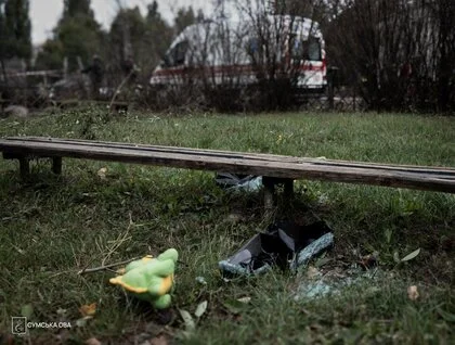 Росія скинула КАБи на Суми: 16-річна дівчина та літня жінка загинули, є поранені