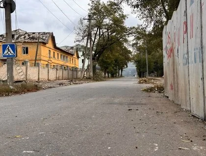 Росіяни вщент знищили управління праці та соціального захисту населення у Краматорську: є поранені