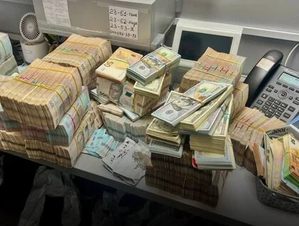 БЕБ і ОГП вилучили 630 млн готівки в межах справи про нелегальні обмінники