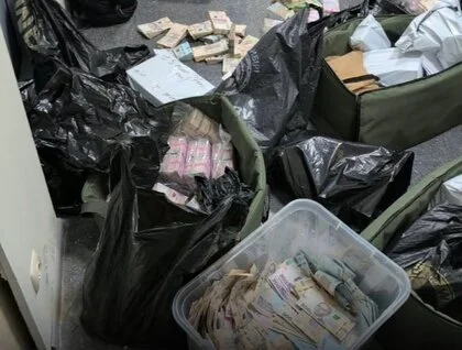 БЕБ і ОГП вилучили 630 млн готівки в межах справи про нелегальні обмінники