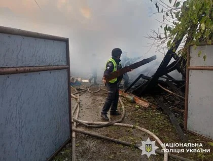 На Чернігівщині росіяни знищили будинок: троє поранених, серед них — дитина