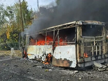 Окупанти обстріляли рейсовий автобус у Краматорську: загинуло 12 людей, є поранені