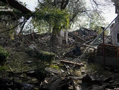 Дрони атакували два райони Київщини: поранено жінку