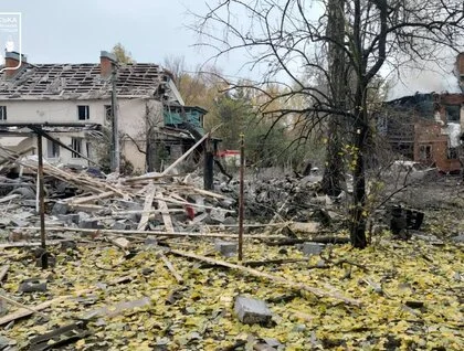 Росія скинула авіабомби на Суми: відео удару по багатоповерхівці