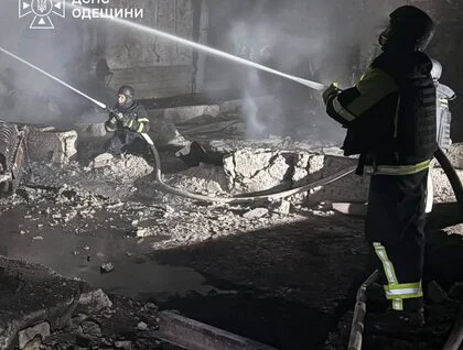 Росіяни кілька разів атакували енергооб’єкти на Львівщині та Одещині