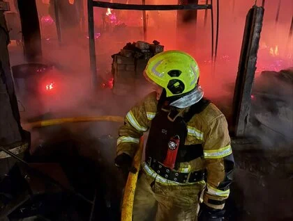 Пожежі у шести районах Києва, загиблий та 22 постраждалі: ДСНС публікує фото наслідків нічного удару