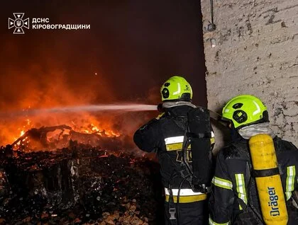 Дрони атакували Одещину та Кіровоградщину: пошкоджено склади та підприємство