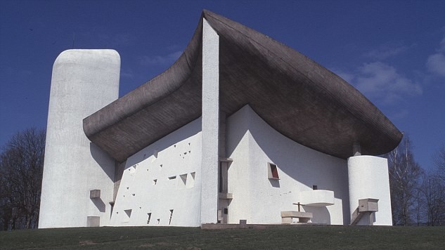Часовня Ле Корбюзье в Роншаме, Франция